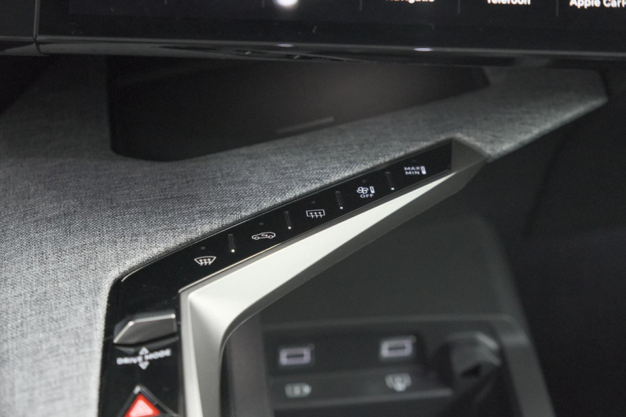 Peugeot E-3008 GT Avantage 210 73 kWh | Schuif-/Kanteldak | Warmtepomp | 360 Vision & Drive Plus Pack | Elektrische Kofferklep