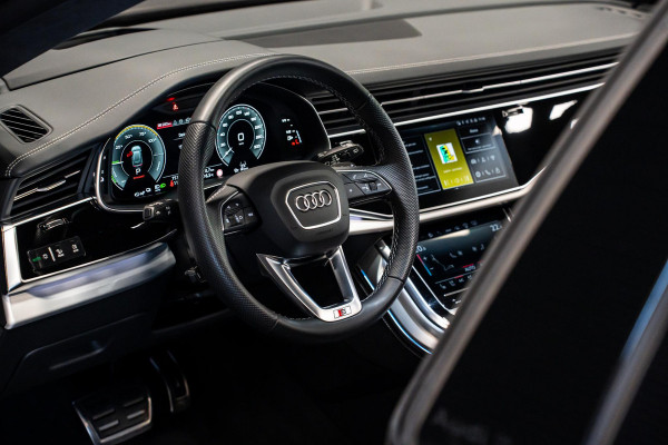 Audi Q8 60 TFSI e quattro Pro Line S Competition *Bang & Olufsen / AWD-Besturing / Stoelventilatie + Massage / Soft-Close / Panorama / Hemelbekleding Alcantara*