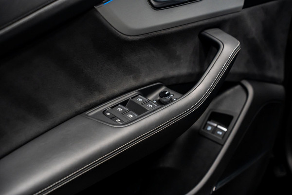 Audi Q8 60 TFSI e quattro Pro Line S Competition *Bang & Olufsen / AWD-Besturing / Stoelventilatie + Massage / Soft-Close / Panorama / Hemelbekleding Alcantara*