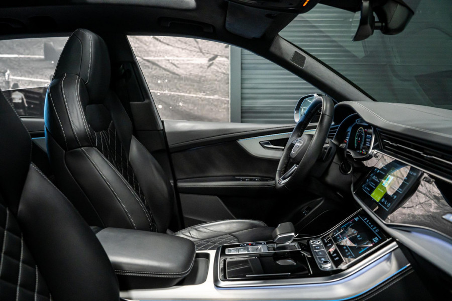 Audi Q8 60 TFSI e quattro Pro Line S Competition *Bang & Olufsen / AWD-Besturing / Stoelventilatie + Massage / Soft-Close / Panorama / Hemelbekleding Alcantara*