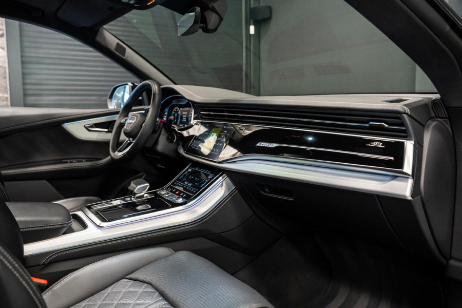 Audi Q8 60 TFSI e quattro Pro Line S Competition *Bang & Olufsen / AWD-Besturing / Stoelventilatie + Massage / Soft-Close / Panorama / Hemelbekleding Alcantara*