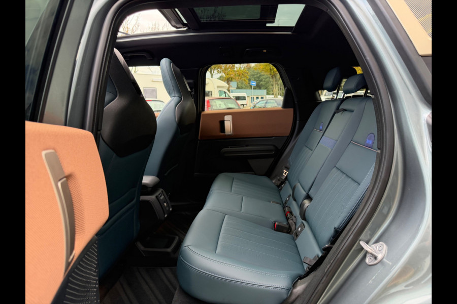 MINI Countryman SE ALL4 Favoured XL 66.5 kWh, 20 inch, Trekhaak, FULL OPTIONS!