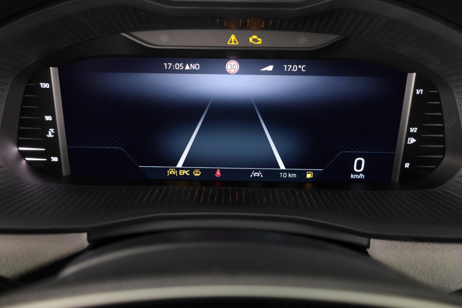 Škoda Kamiq Business Edition 1.0 TSI 115 pk 6 versn. Hand Private Lease vanaf € 492,- per maand |Trekhaak | Stoelverwarming | Achteruitrijcamera |Apple CarPlay | Android Auto