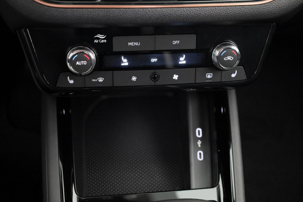 Škoda Kamiq Business Edition 1.0 TSI 115 pk 6 versn. Hand Private Lease vanaf € 492,- per maand |Trekhaak | Stoelverwarming | Achteruitrijcamera |Apple CarPlay | Android Auto