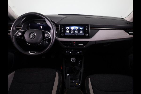 Škoda Kamiq Business Edition 1.0 TSI 115 pk 6 versn. Hand | Stoelverwarming | Achteruitrijcamera |Apple CarPlay | Android Auto