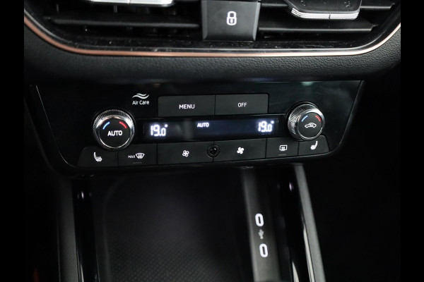 Škoda Kamiq Business Edition 1.0 TSI 115 pk 6 versn. Hand | Stoelverwarming | Achteruitrijcamera |Apple CarPlay | Android Auto