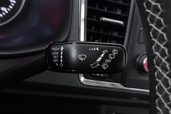 Seat Ateca 1.4 EcoTSI Xcellence 4DRIVE (TREKHAAK, STOELVERWARMING, CRUISE CONTROL, CARPLAY)