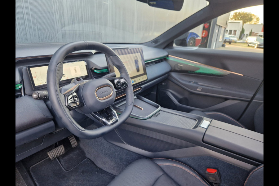 Lynk & Co 08 1.5 More /200 km WLTP /Direct beschikbaar.