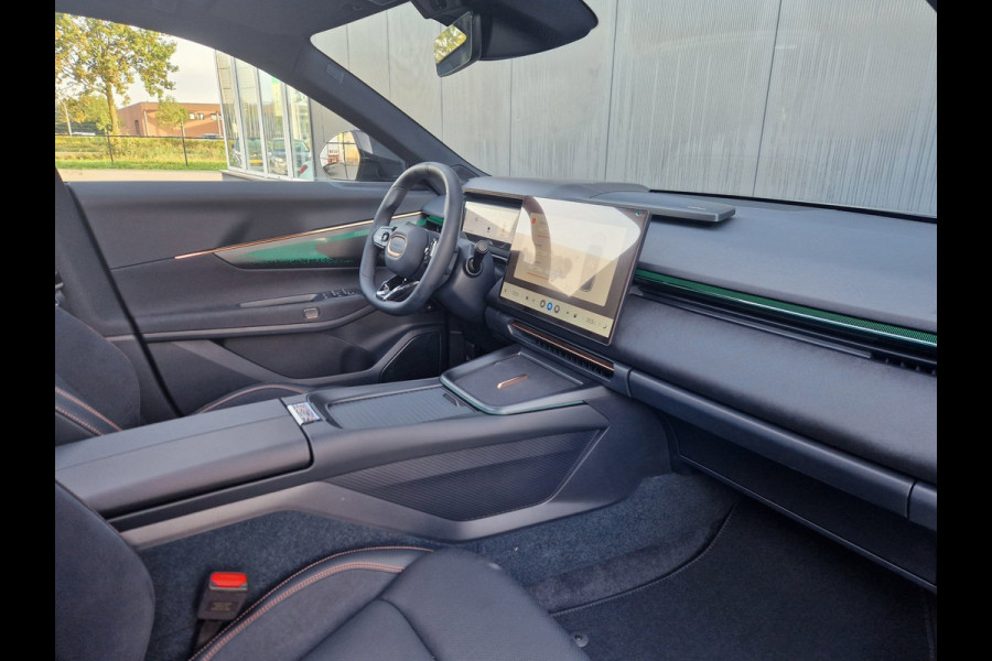 Lynk & Co 08 1.5 More /200 km WLTP /Direct beschikbaar.