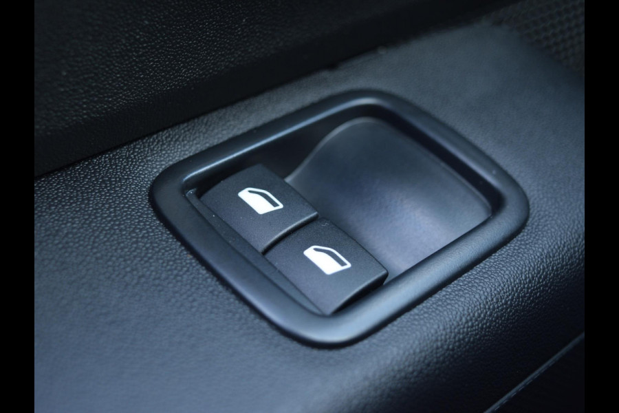 Citroën C3 1.2 PureTech Plus l Navigatie l Apple Carplay/Android Autol Parkeerhulp l Cruisecontrol