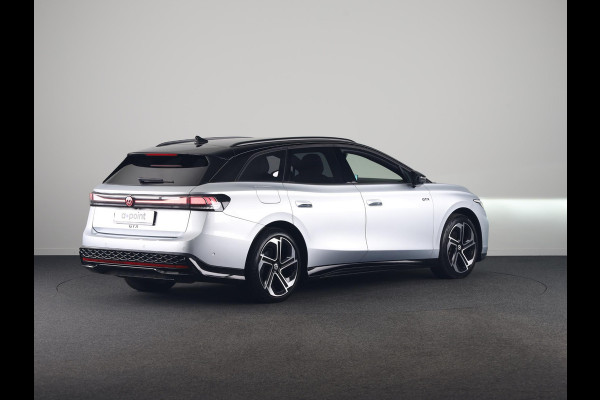Volkswagen ID.7 Tourer GTX 86 kWh SOH 95 % | 340 PK 4 Motion | Martix koplampen | Headup display | Electrisch verstelbare massage stoelen | 360 graden camera |