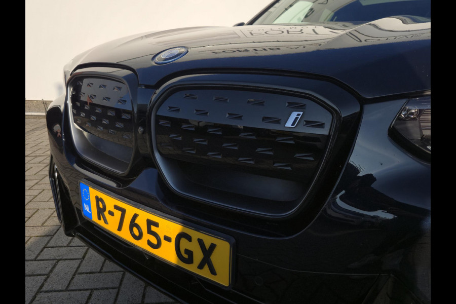 BMW iX3 High Executive 80 kWh NL-AUTO | TREKHAAK | LEDER | PANODAK
