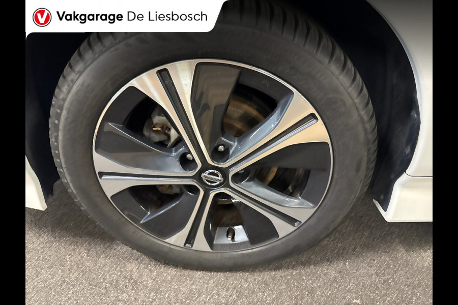 Nissan Leaf N-Connecta 40 kWh / camera / Navigatie / cruisecontrol /boeken/stoelverw