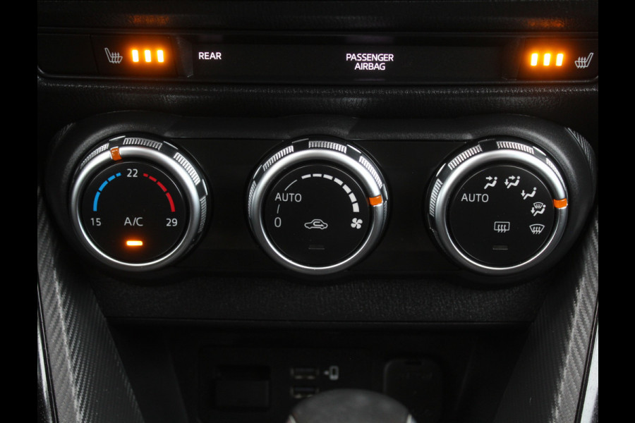Mazda 2 1.5 Skyactiv-G Luxury CLIMATE | CRUISE | NAVI | LMV16 | DAB | CARPLAY | STOELVERW | PDC | LED