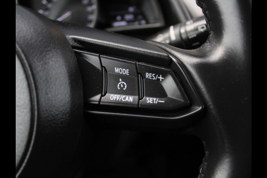 Mazda 2 1.5 Skyactiv-G Luxury CLIMATE | CRUISE | NAVI | LMV16 | DAB | CARPLAY | STOELVERW | PDC | LED
