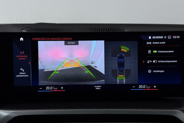 BMW i4 eDrive40 High Executive 84 kWh (PANORAMADAK, STOELVERWARMING, CARPLAY, LED)