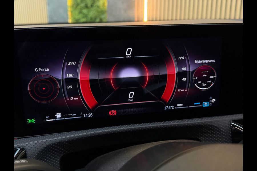 Mercedes-Benz A-Klasse 180 AMG Line |PANO|360 CAMERA|DODEHOEK|KEYLESS|ACC|SFEERVERLICHTING|NIGHTPAKKET|DEALER ONDERHOUDEN|FACELIFT