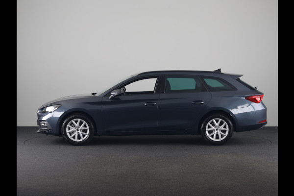 Seat Leon Sportstourer 1.5 eTSI Style Business Intense |Matrix Led | Adaptieve Cruise Control | Draadloze Carplay | Magnetic tech Metallic | HERGEWAARDEERD