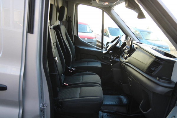 Ford Transit 350 2.0 TDCI L2H2 Trend MHEV 130PK / Sync 3 / Dealer onderhoudsbeurt