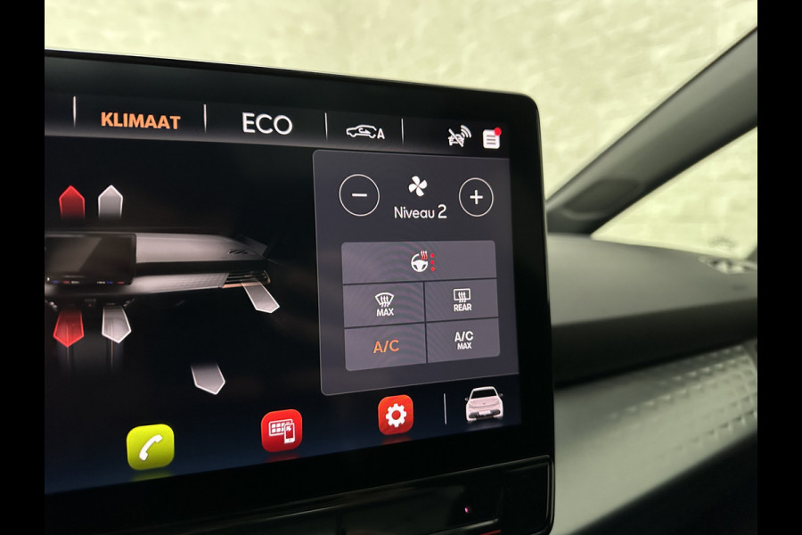 CUPRA Born e-Boost 231PK 62 kWh | Panorama | Dynamic-Pakket | 20'' Blizzard | ACC | Dodehoek | Copper-Details | Keyless | Sfeerverlichting | LED | Pilot M+ | Tech-L Pakket | Carplay | Stuurverwarming | Interieur-Voorverwarming | Getint Glas | Draadloos Laden |