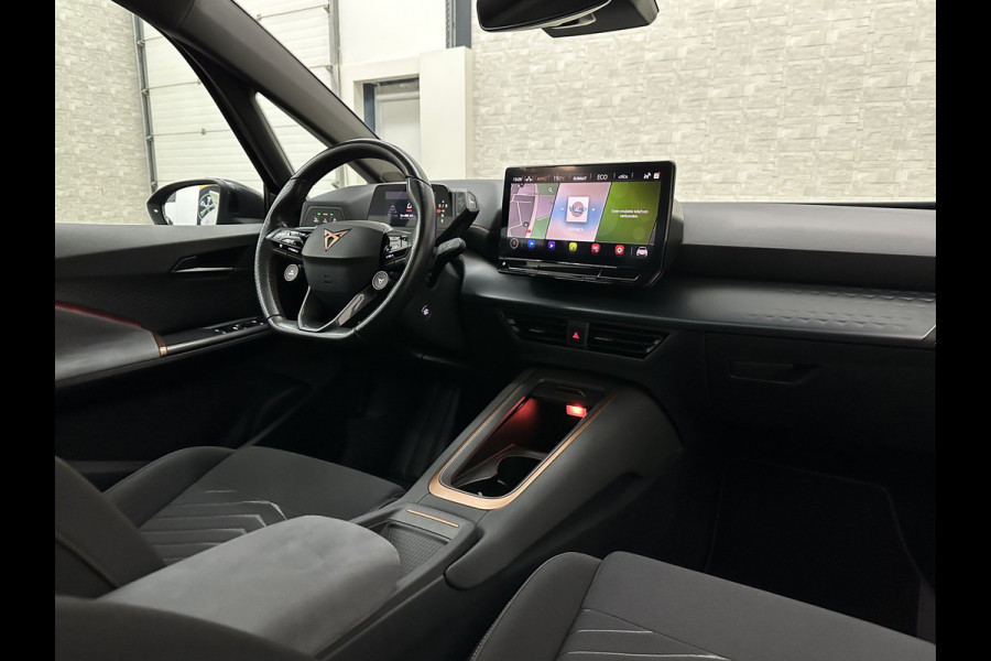CUPRA Born e-Boost 231PK 62 kWh | Panorama | Dynamic-Pakket | 20'' Blizzard | ACC | Dodehoek | Copper-Details | Keyless | Sfeerverlichting | LED | Pilot M+ | Tech-L Pakket | Carplay | Stuurverwarming | Interieur-Voorverwarming | Getint Glas | Draadloos Laden |