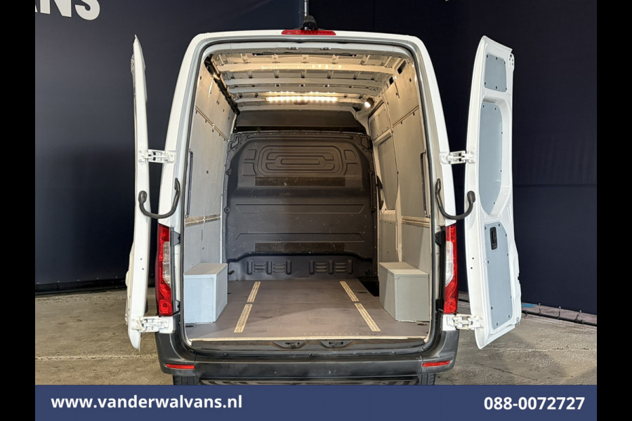Mercedes-Benz Sprinter 317 CDI 170pk L2H2 Euro6 Airco | Cruisecontrol | Navigatie | 360 graden Camera | Apple Carplay Chauffeursstoel, Stoelverwarming, parkeersensoren, bijrijdersbank, Android auto