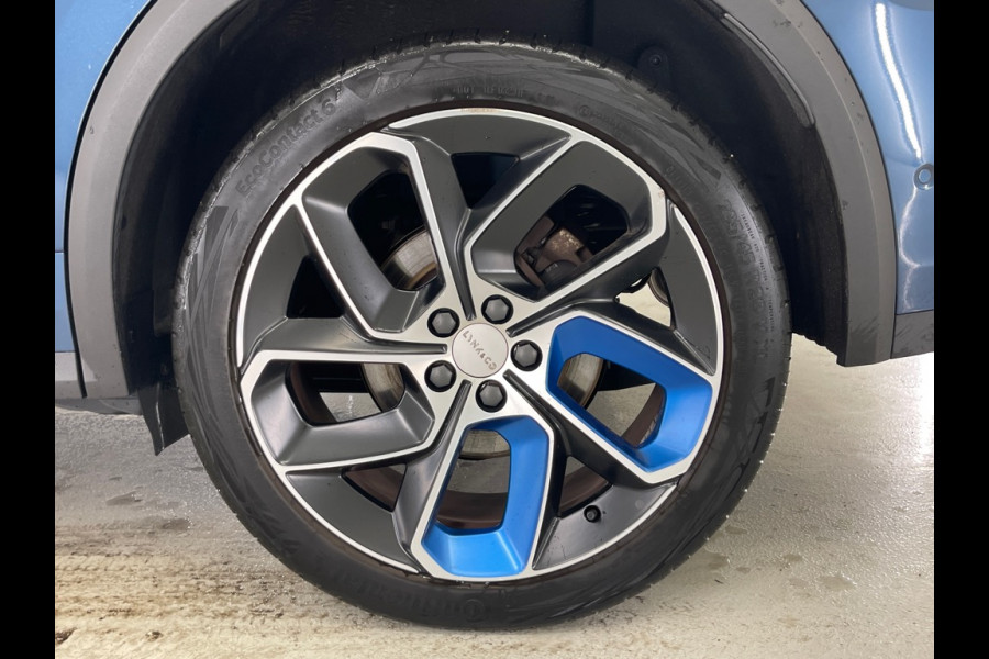Lynk & Co 01 1.5 262pk Plug-in Adapt.Cruise 360° Carplay Pano. PHEV