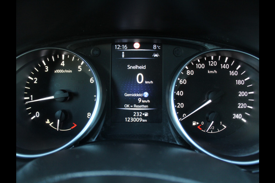 Nissan QASHQAI 1.2 N-Connecta CLIMATE | NAVI | PDCV+A | CRUISE | DAB | LED | PANODAK | TRHAAK | LMV18 | 360CAMERA