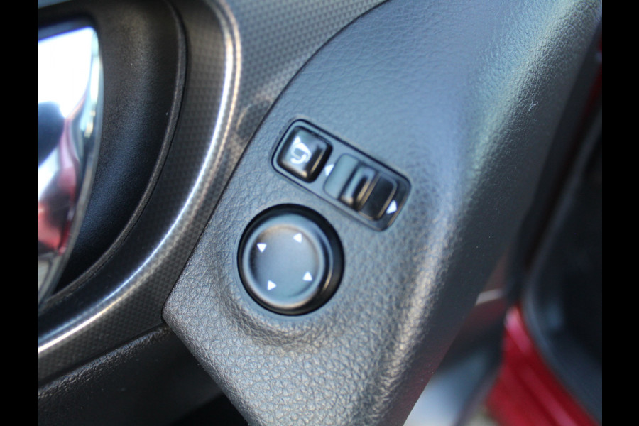 Nissan QASHQAI 1.2 N-Connecta CLIMATE | NAVI | PDCV+A | CRUISE | DAB | LED | PANODAK | TRHAAK | LMV18 | 360CAMERA