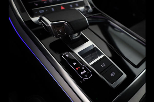 Audi Q8 55 TFSI e quattro 381pk Pro Line / S-line in- & exterieurpakket / B&O soundsystem / ACC / Zwart optiekpakket