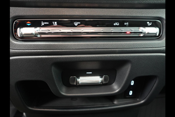 Mercedes-Benz Vito 114 CDI L2 Select Automaat Achterklep 17" Lm velgen Parkeercamera 3 Zits Dakrails LED verlichting Trekhaak