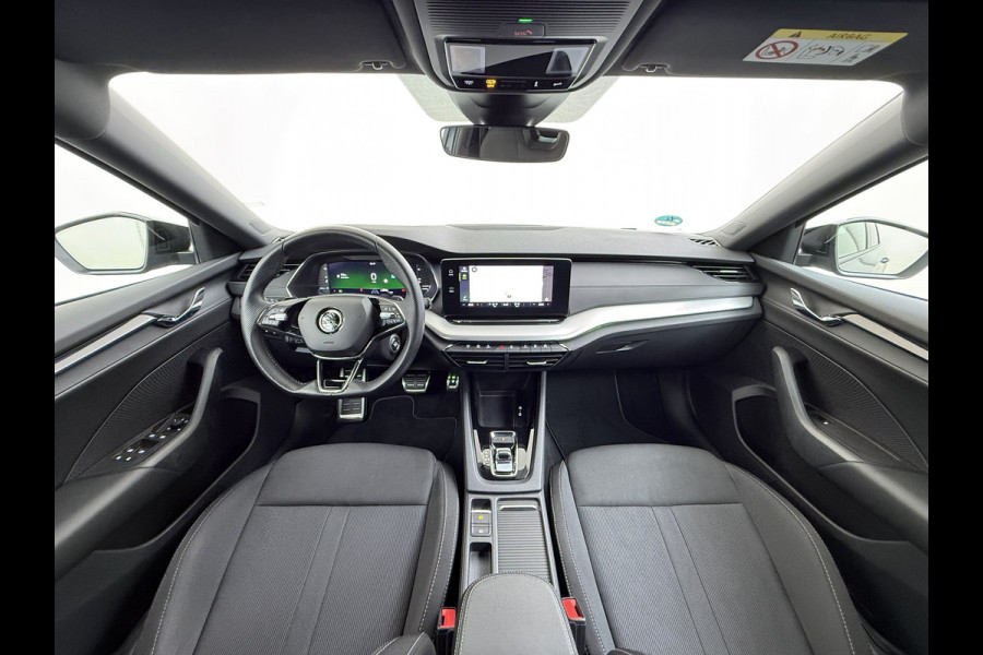 Škoda Octavia Combi 1.0 e-TSI Automaat Sportstoelen Adap.Cruise Navi Stuurverwarming Virtual Cockpit Ecc Pdc Apple Carplay/Android Auto Sport  Travel-pakket Led P-Assist Lane Assist Isofix Keyless-go 1e Eigenaar Origineel Nederlandse Auto