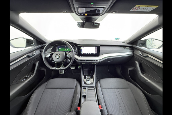 Škoda Octavia Combi 1.0 e-TSI Automaat Sportstoelen Adap.Cruise Navi Stuurverwarming Virtual Cockpit Ecc Pdc Apple Carplay/Android Auto Sport  Travel-pakket Led P-Assist Lane Assist Isofix Keyless-go 1e Eigenaar Origineel Nederlandse Auto