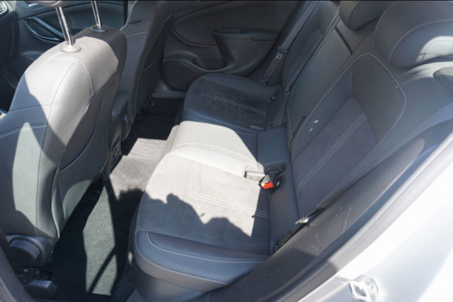 Opel Astra Sports Tourer 1.2 Elegance