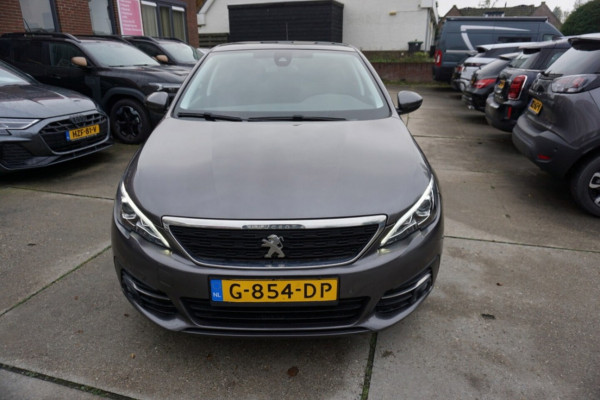 Peugeot 308 1.2 PureTech Blue Lease Executive Avantage