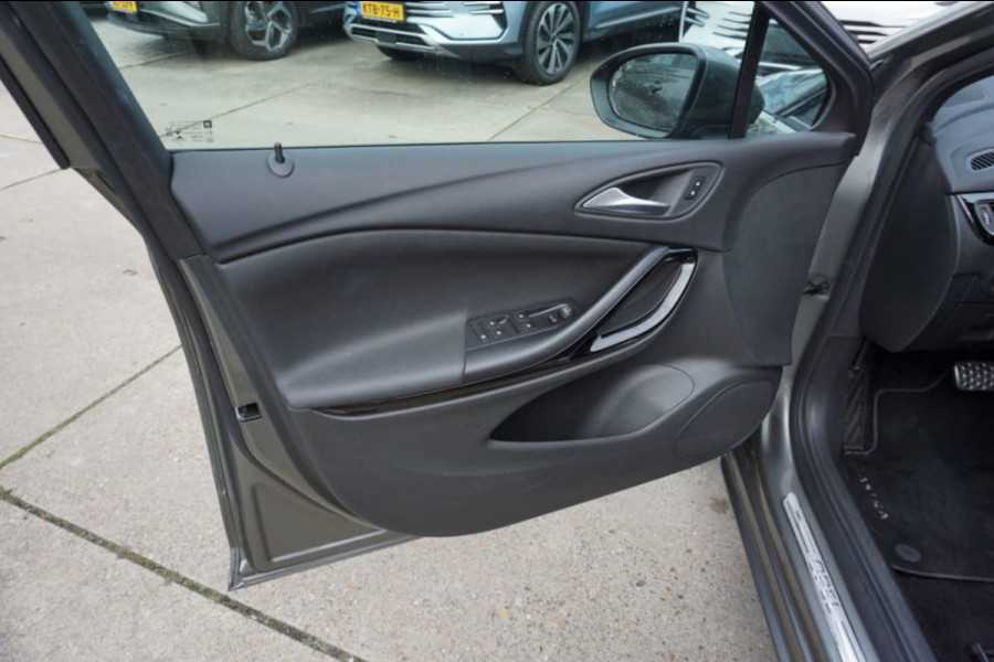 Opel Astra Sports Tourer 1.4 Ultimate