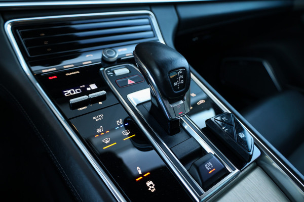 Porsche Panamera Sport Turismo 4.0 GTS | UNIEK! | BURMESTER | ARMYTRIX | NIGHTVISION | PANO | HUD | STOELKOELING |