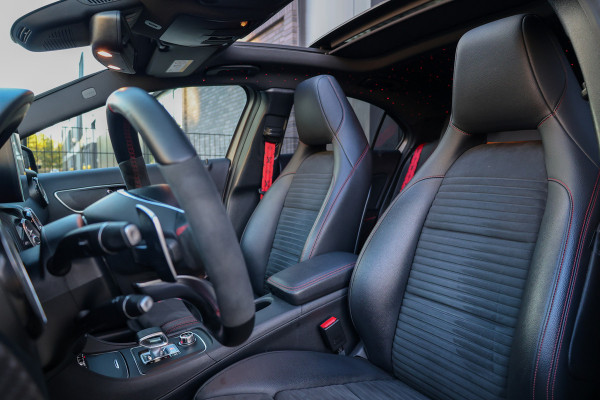 Mercedes-Benz A-Klasse AMG 45 4MATIC | STAGE 2 | PANO | ACC | STOELVERWARMING |