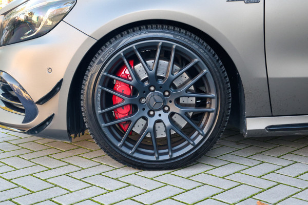 Mercedes-Benz A-Klasse AMG 45 4MATIC | STAGE 2 | PANO | ACC | STOELVERWARMING |