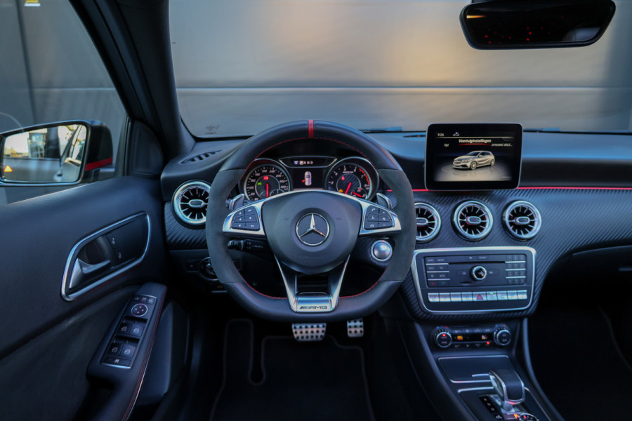Mercedes-Benz A-Klasse AMG 45 4MATIC | STAGE 2 | PANO | ACC | STOELVERWARMING |