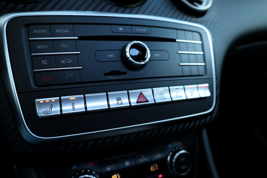 Mercedes-Benz A-Klasse AMG 45 4MATIC | STAGE 2 | PANO | ACC | STOELVERWARMING |