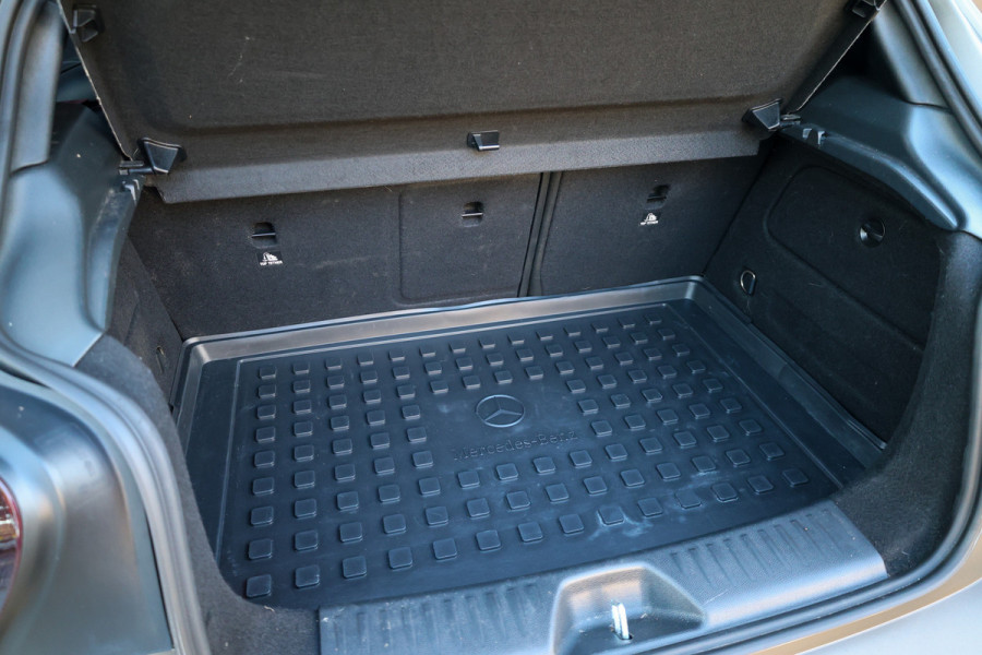 Mercedes-Benz A-Klasse AMG 45 4MATIC | STAGE 2 | PANO | ACC | STOELVERWARMING |