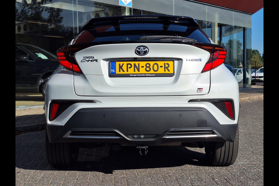Toyota C-HR 1.8 Hybrid GR Sport | Trekhaak | 19'LM | Bindspot | LED | Two-Tone | Carplay |