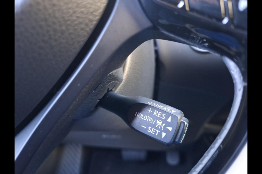 Toyota C-HR 1.8 Hybrid GR Sport | Trekhaak | 19'LM | Bindspot | LED | Two-Tone | Carplay |