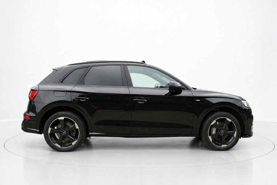 Audi Q5 55 TFSI e quattro 3x S LINE PANO SFEER ACC LEER CAM