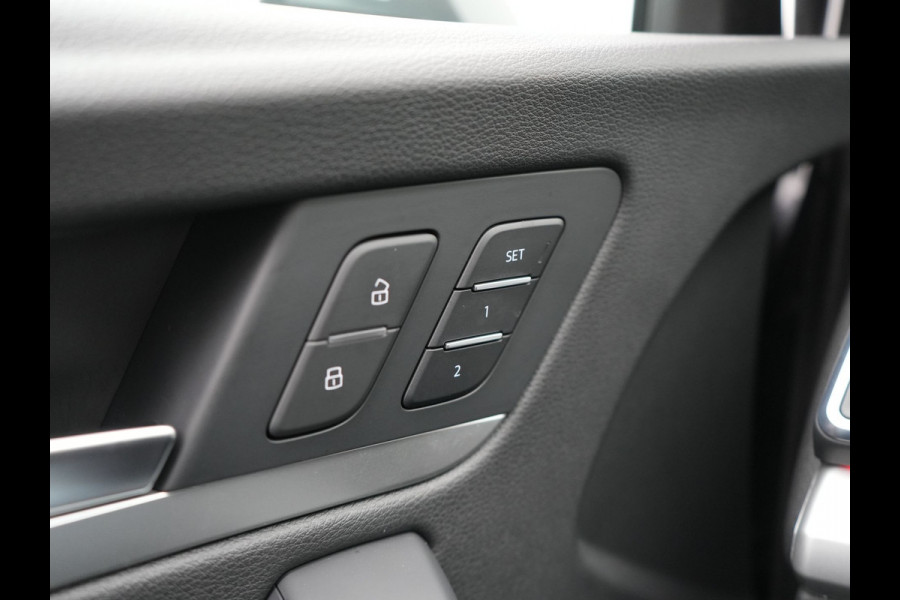 Audi Q5 55 TFSI e S Line PHEV 367pk Dealer O.H | Trekhaak Af Fabriek | Adaptive Cruise | 360 Camera | Bang & Olufsen | Matrix LED | Lederen Sportstoelen Memory & Verwarmd | Apple Carplay | Keyless | Stuurverwarming | Navigatie | Virtual |