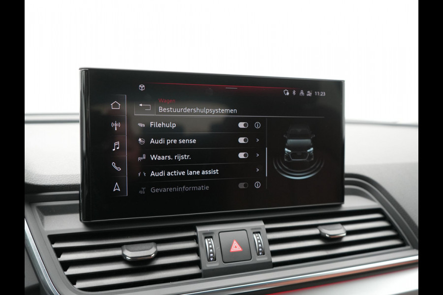Audi Q5 55 TFSI e S Line PHEV 367pk Dealer O.H | Trekhaak Af Fabriek | Adaptive Cruise | 360 Camera | Bang & Olufsen | Matrix LED | Lederen Sportstoelen Memory & Verwarmd | Apple Carplay | Keyless | Stuurverwarming | Navigatie | Virtual |