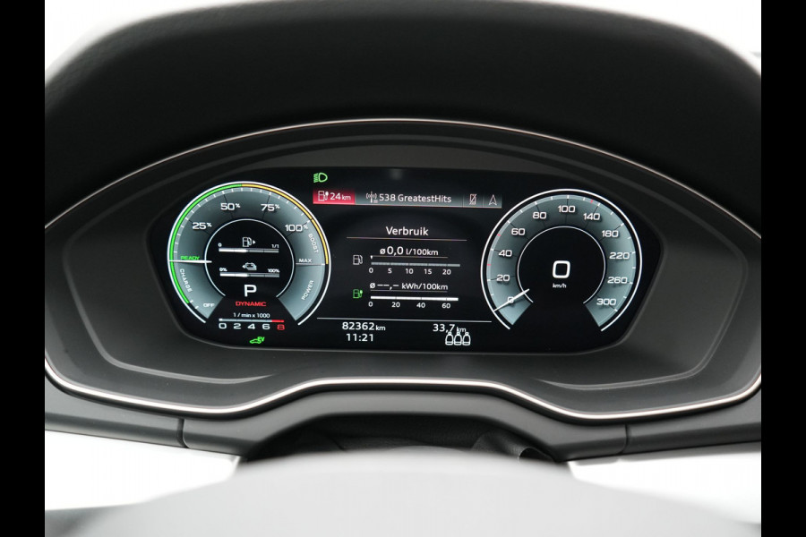 Audi Q5 55 TFSI e S Line PHEV 367pk Dealer O.H | Trekhaak Af Fabriek | Adaptive Cruise | 360 Camera | Bang & Olufsen | Matrix LED | Lederen Sportstoelen Memory & Verwarmd | Apple Carplay | Keyless | Stuurverwarming | Navigatie | Virtual |