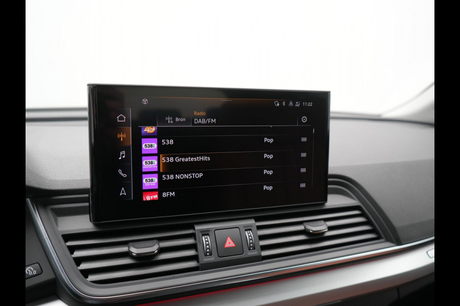 Audi Q5 55 TFSI e S Line PHEV 367pk Dealer O.H | Trekhaak Af Fabriek | Adaptive Cruise | 360 Camera | Bang & Olufsen | Matrix LED | Lederen Sportstoelen Memory & Verwarmd | Apple Carplay | Keyless | Stuurverwarming | Navigatie | Virtual |