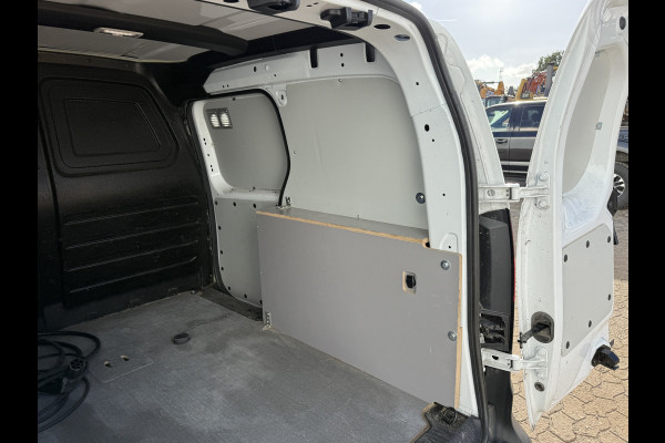 Renault Kangoo Kangoo e-Tech 45kWh 122PK